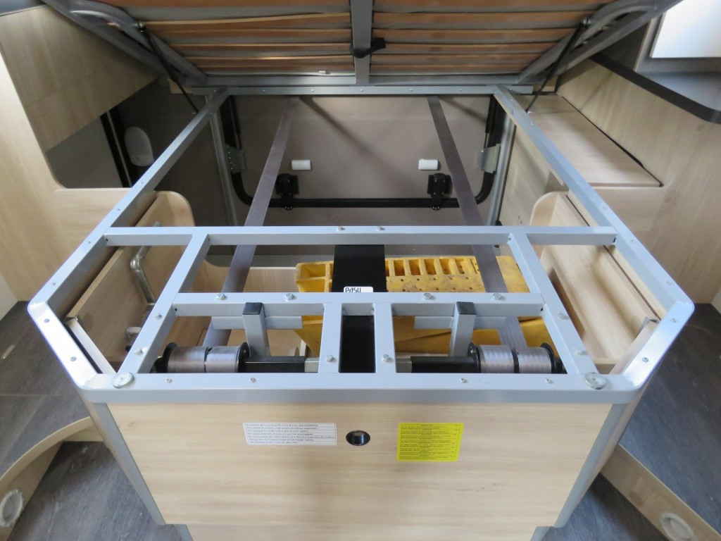 Hoofdafbeelding Chausson 648