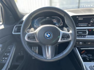 BMW 3 Serie BMW 3 Serie Touring 320e Business Edition Plus | Leder | Stoelverw. | PDC - afbeelding nr 10