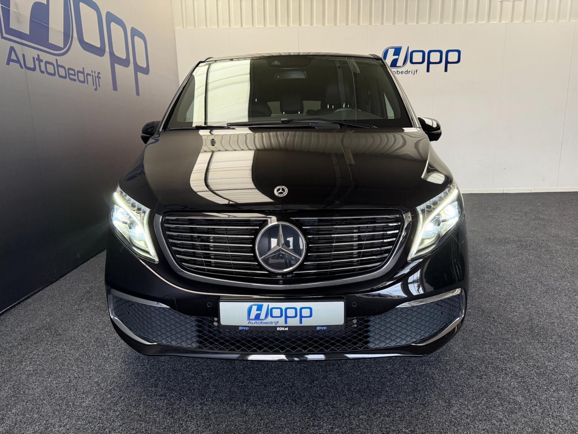 Hoofdafbeelding Mercedes-Benz EQV