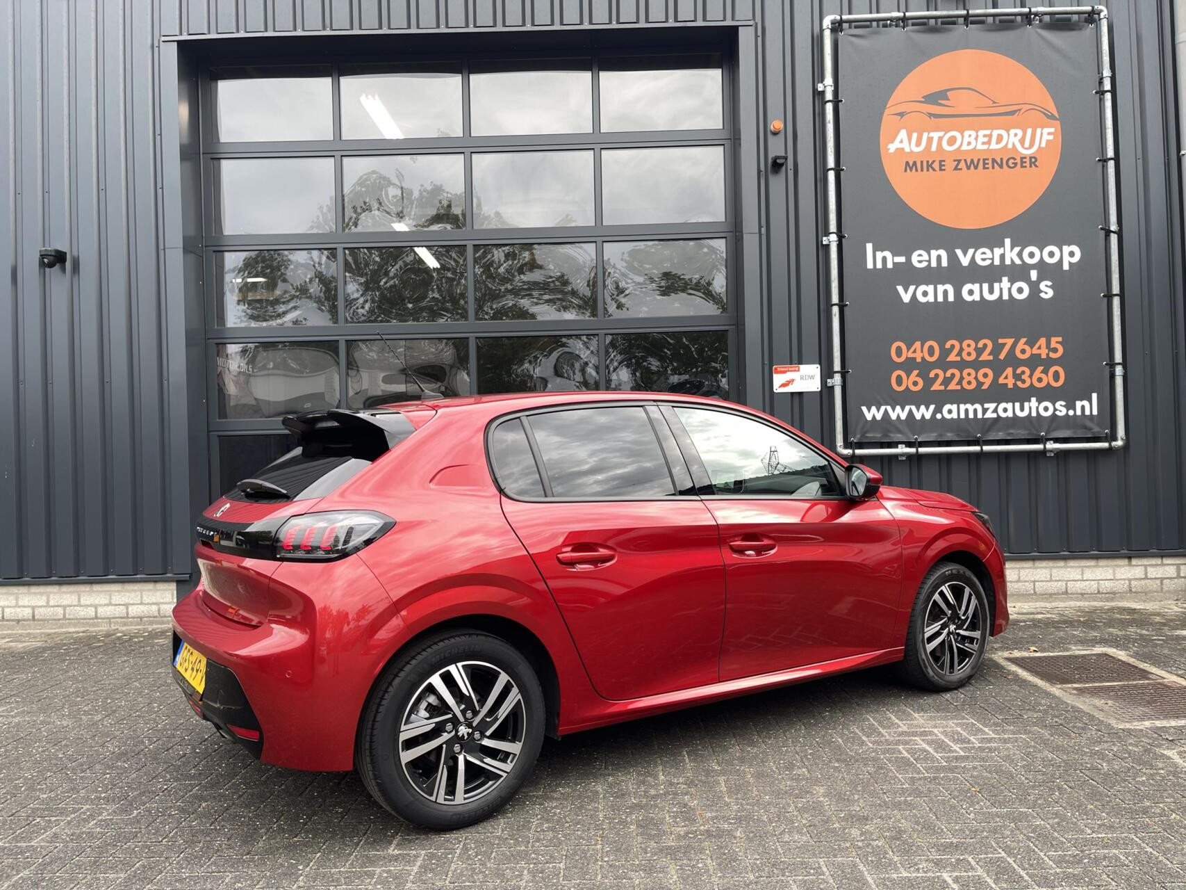 Hoofdafbeelding Peugeot 208