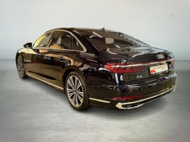 Hoofdafbeelding Audi A8