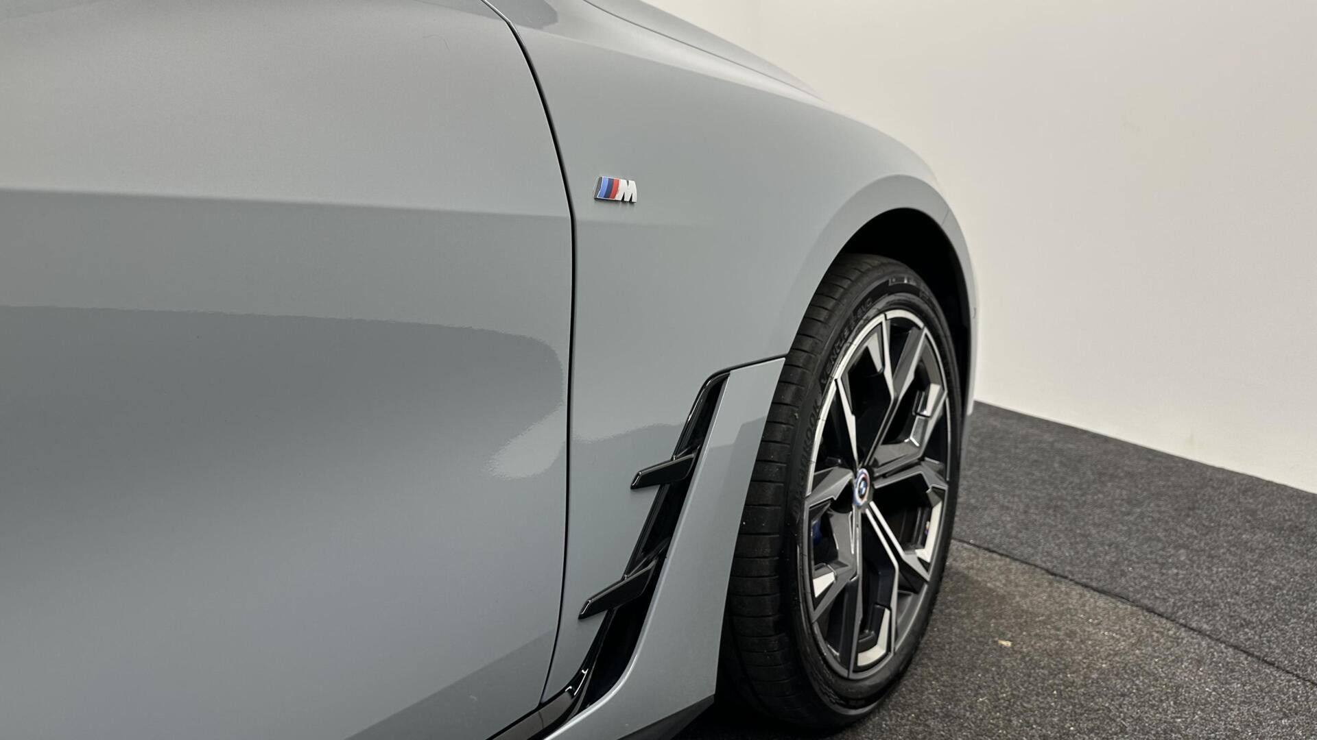 Hoofdafbeelding BMW i4