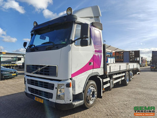 Volvo FH12 6x2 Slaapcab Euro3 - Oprijwagen/Machine Transporter 8.18m + Lier - Hydr.Rampen - SMARTTacho V2 - 02/2026 APK