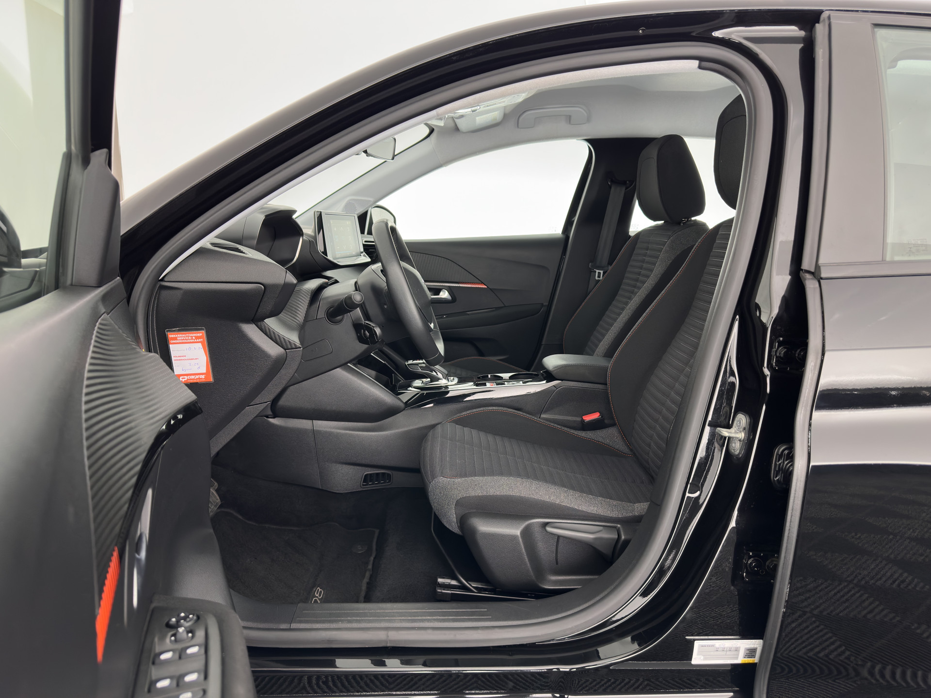 Hoofdafbeelding Peugeot e-208