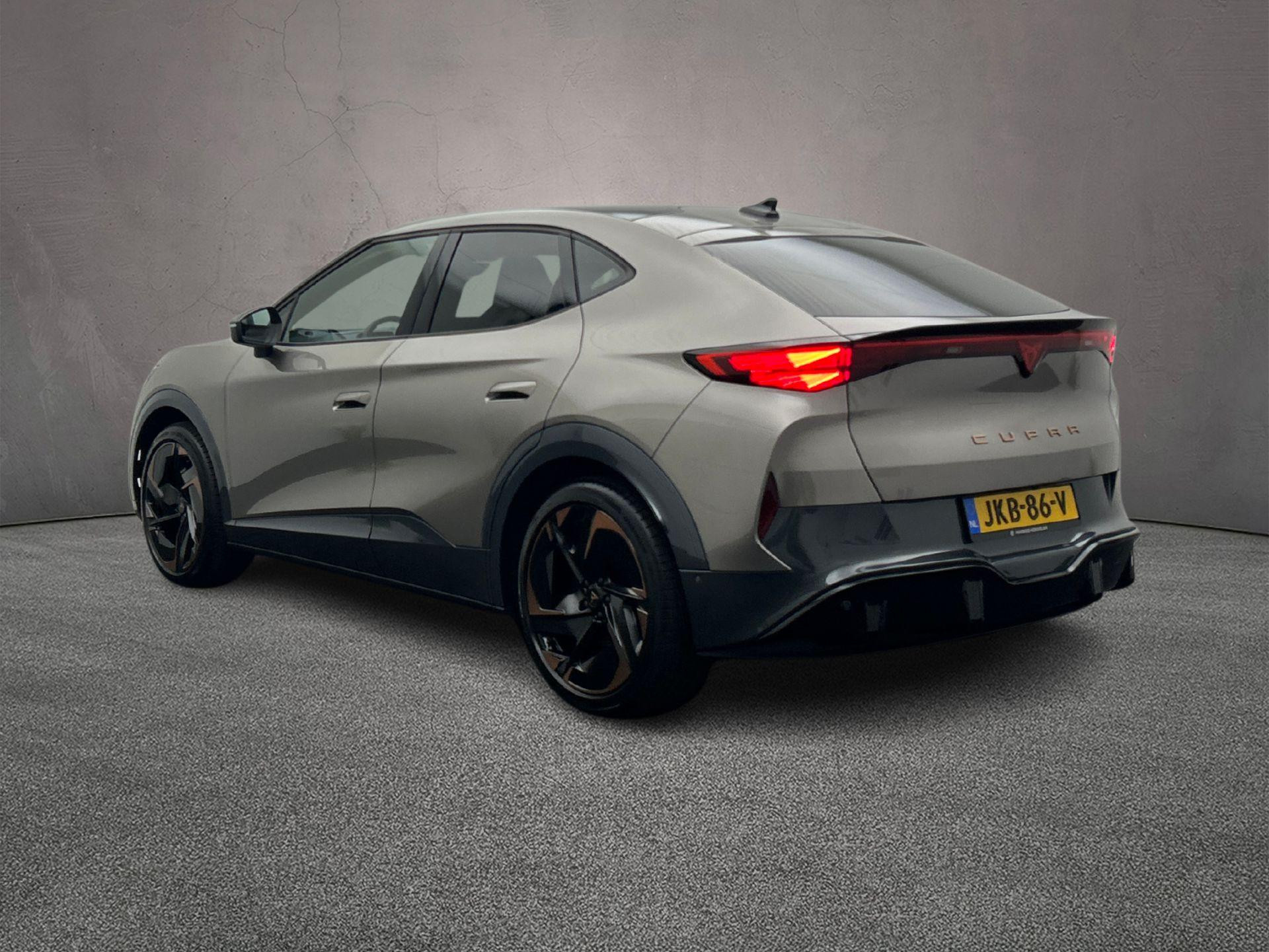 Hoofdafbeelding CUPRA Tavascan