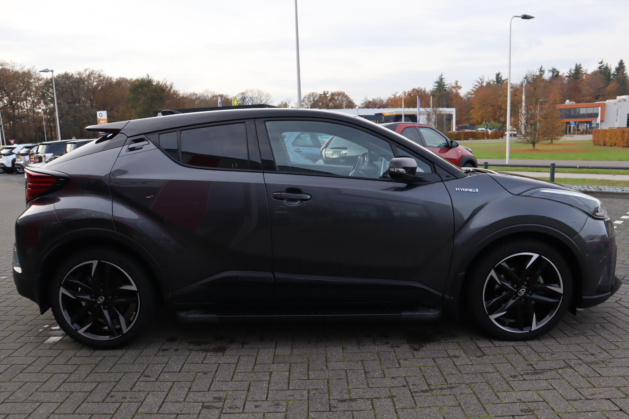 Hoofdafbeelding Toyota C-HR