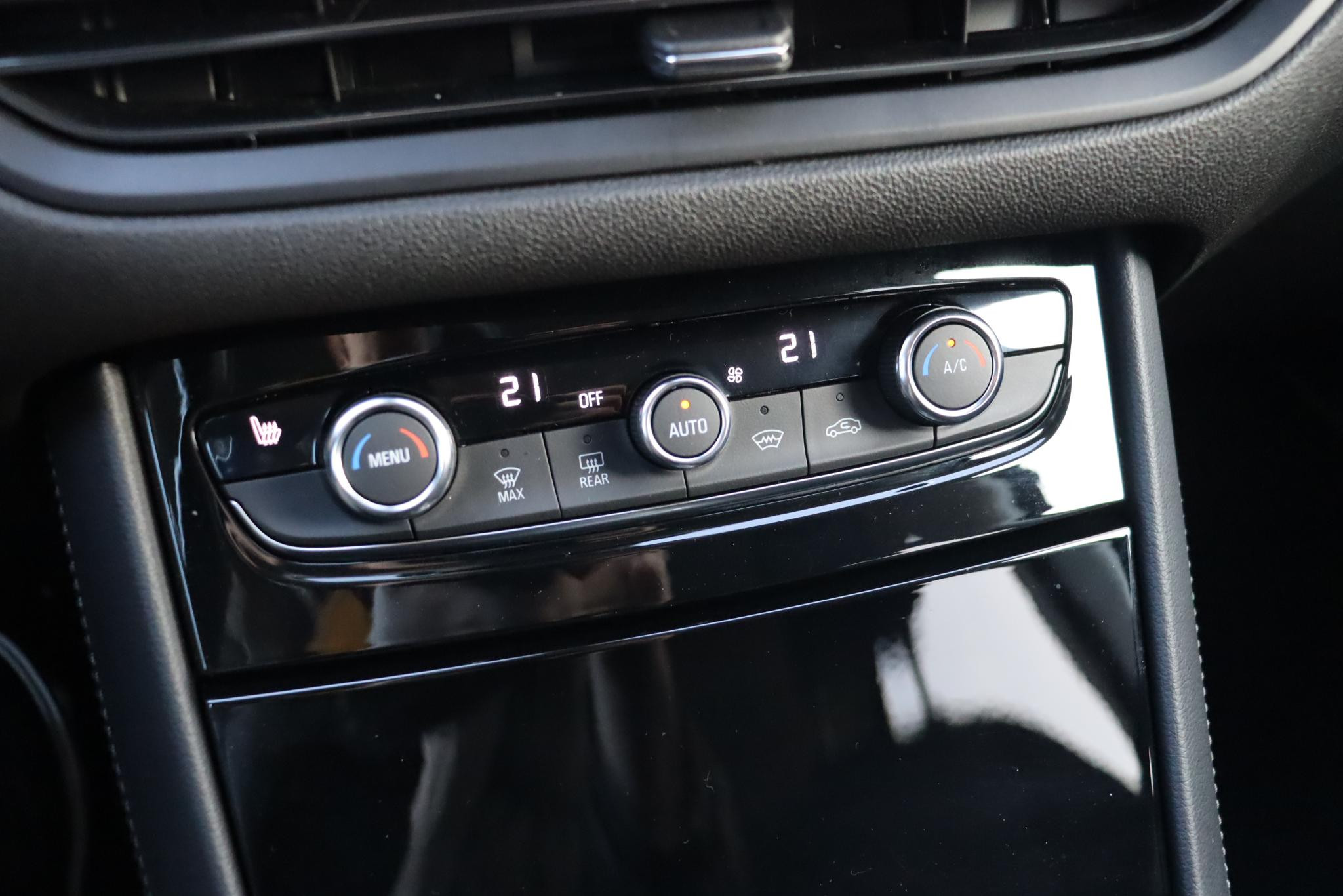 Hoofdafbeelding Opel Grandland