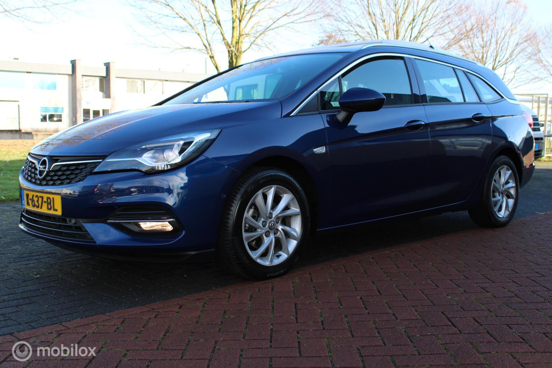 Hoofdafbeelding Opel Astra