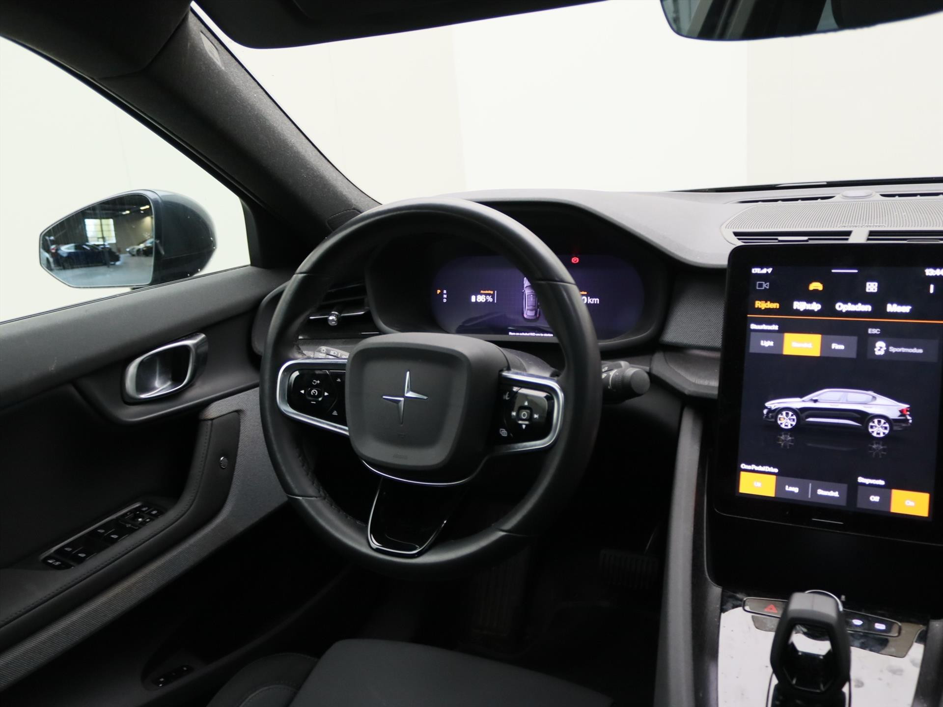 Hoofdafbeelding Polestar 2