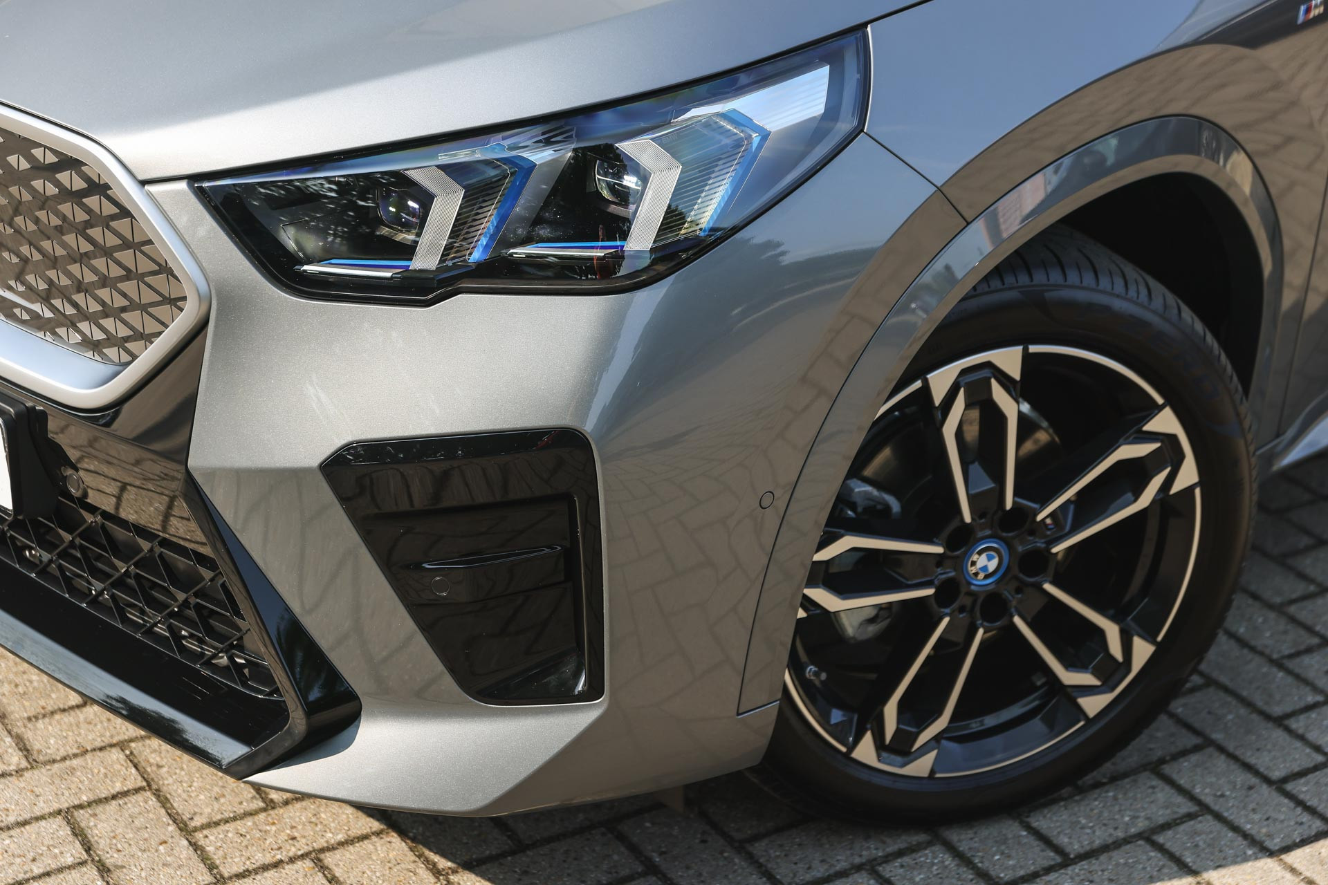 Hoofdafbeelding BMW iX2