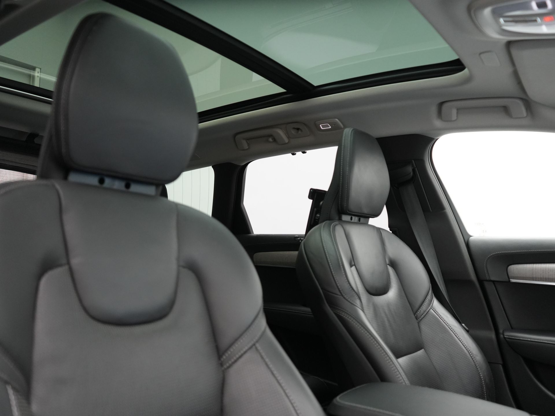 Hoofdafbeelding Volvo V90