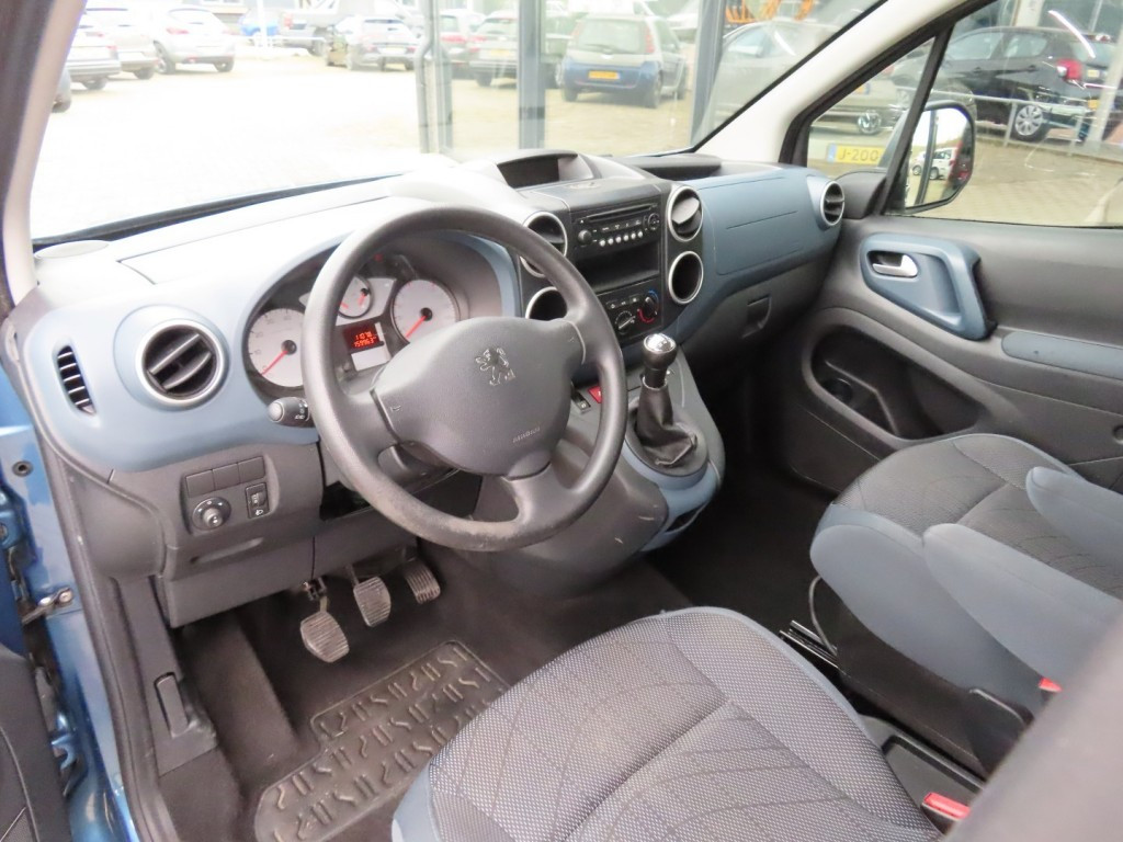 Hoofdafbeelding Peugeot Partner