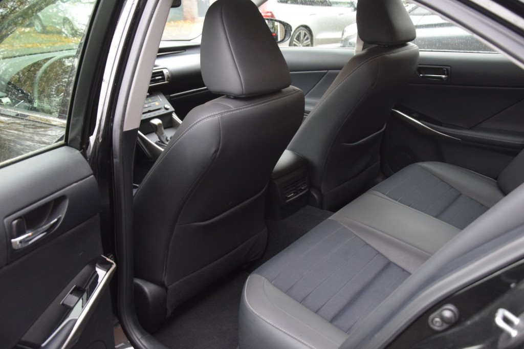 Hoofdafbeelding Lexus IS