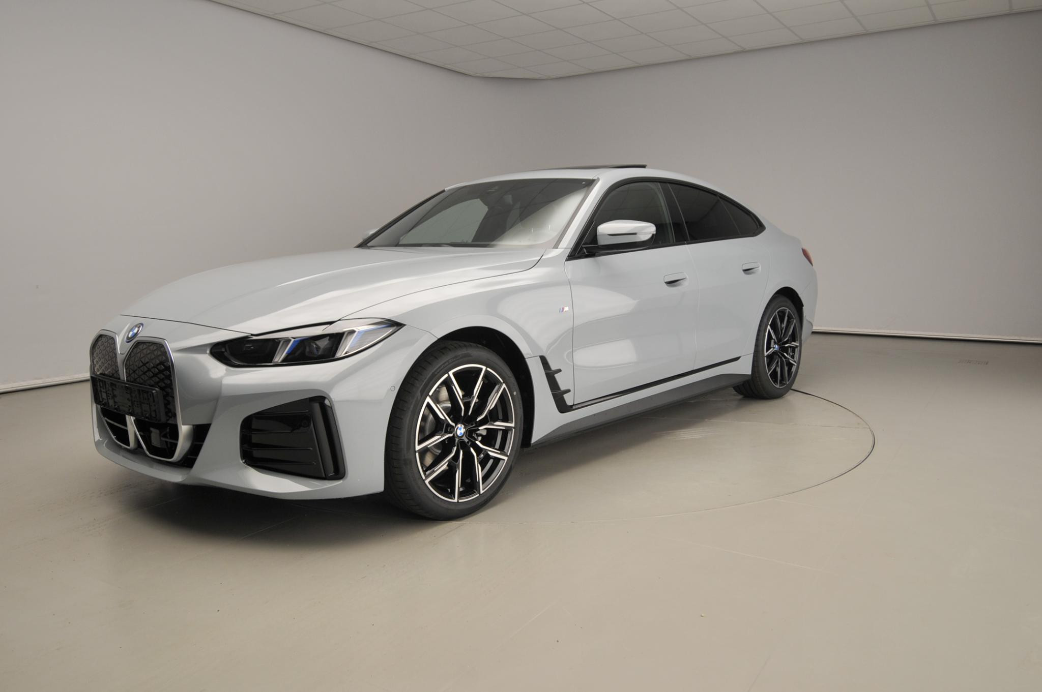 Hoofdafbeelding BMW i4