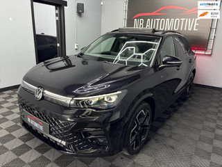 Volkswagen Tiguan 1.5 eTSI R-line Edition Pano
