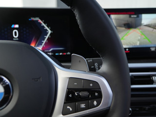 BMW 3 Serie BMW 3 Serie Touring M340i xDrive M-Sport | Pano | Leder | HUD | HiFi | 19