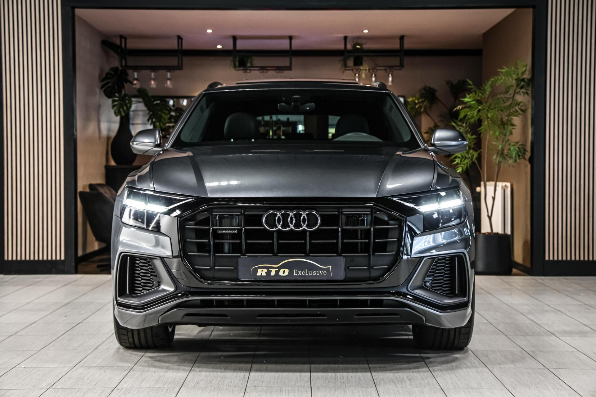 Hoofdafbeelding Audi Q8