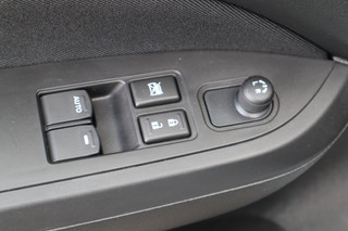 Suzuki Vitara Suzuki Vitara 1.4 BoosterJet Comfort Hybrid - afbeelding nr 19