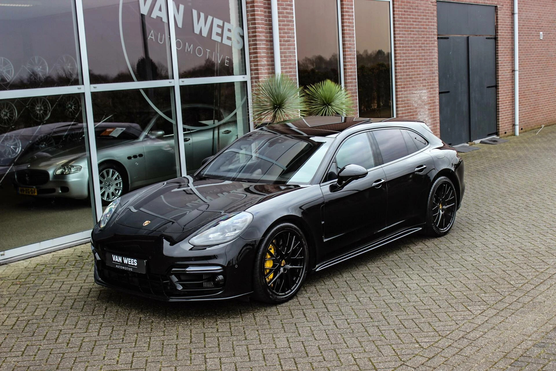 Hoofdafbeelding Porsche Panamera