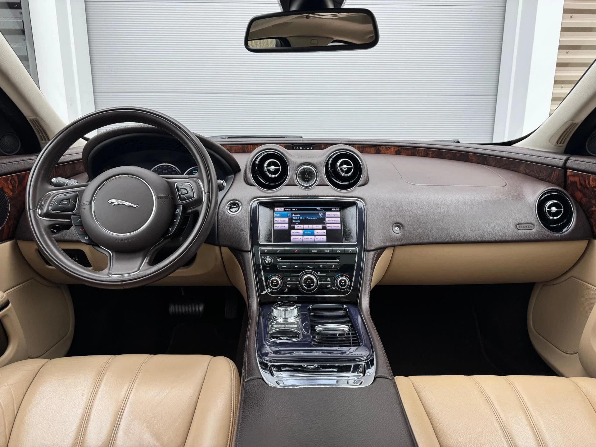 Hoofdafbeelding Jaguar XJ