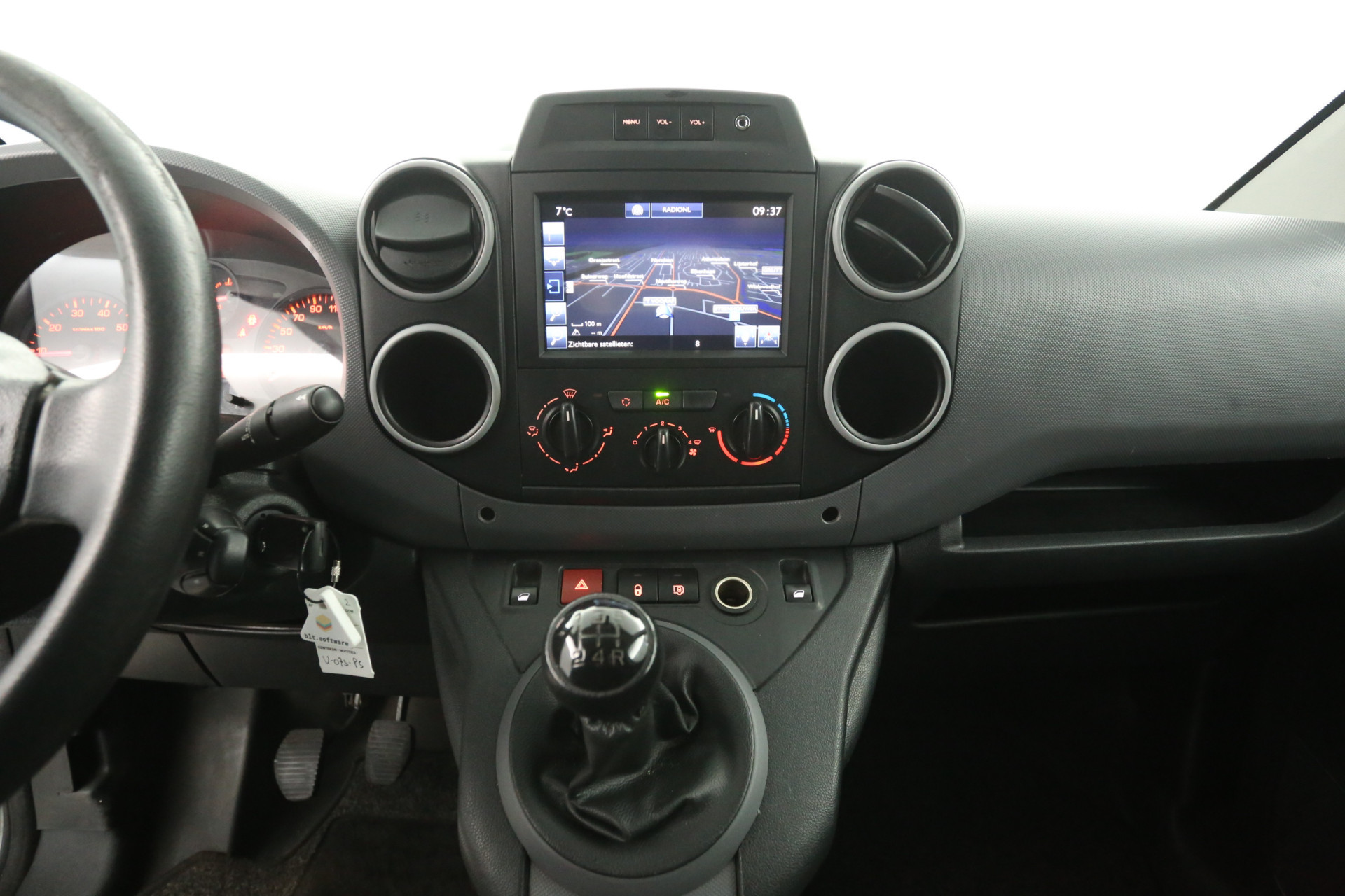 Hoofdafbeelding Peugeot Partner