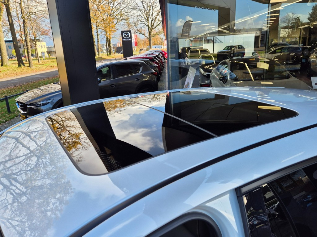 Hoofdafbeelding Mazda CX-60