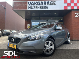 Hoofdafbeelding Volvo V40 Volvo V40 1.5 T2 Momentum // CRUISE CONTROL // CLIMA // NAVI // PARKEERSENSOREN // TREKHAAK //