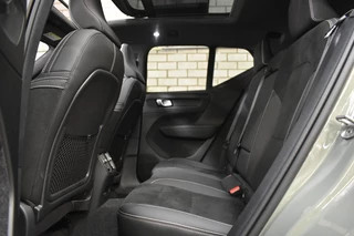 Volvo XC40 Volvo XC40 Ultimate Single Motor Extended 252pk/82kWh | 20'' | Getint glas - afbeelding nr 15
