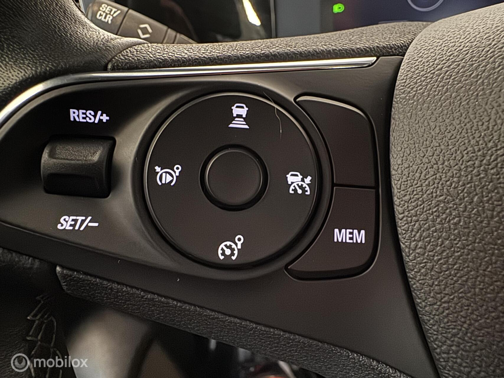 Hoofdafbeelding Opel Mokka-e