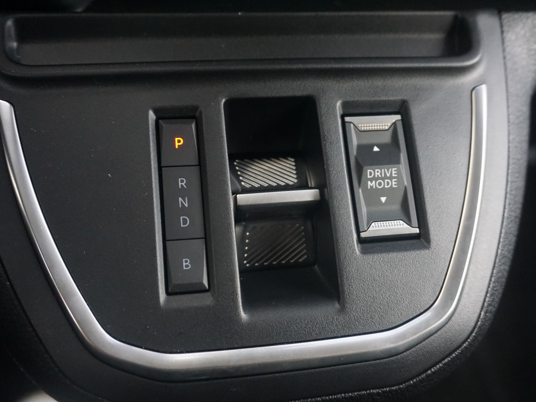 Hoofdafbeelding Peugeot e-Expert