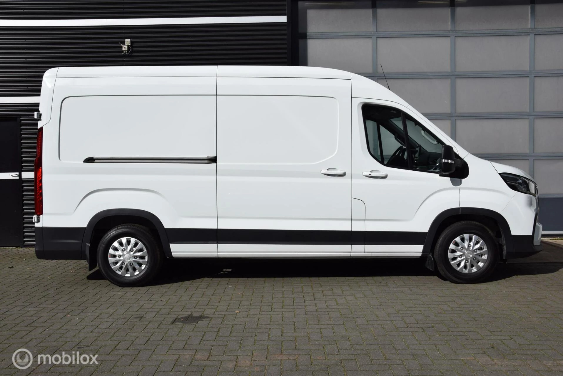 Hoofdafbeelding Maxus eDeliver9