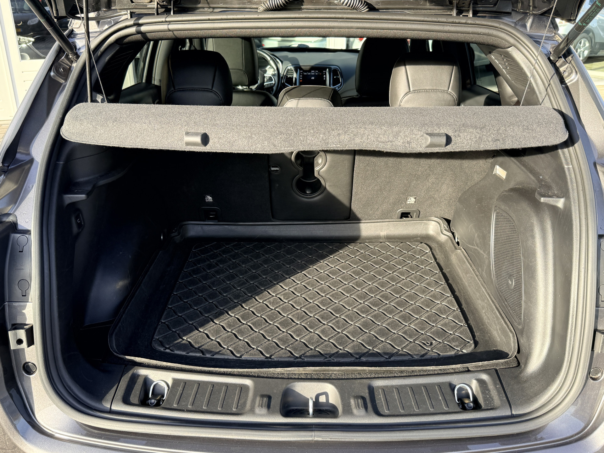 Hoofdafbeelding Jeep Compass