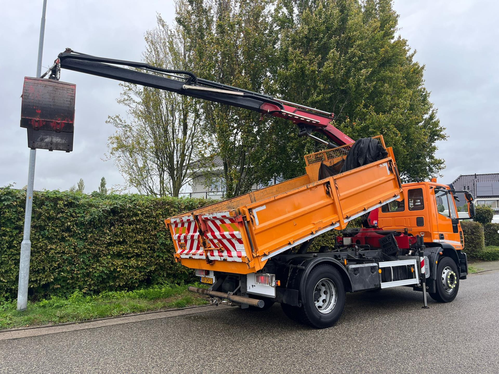 Hoofdafbeelding Eurocargo  190EL25 EEV . kipper , HMF kraan , 