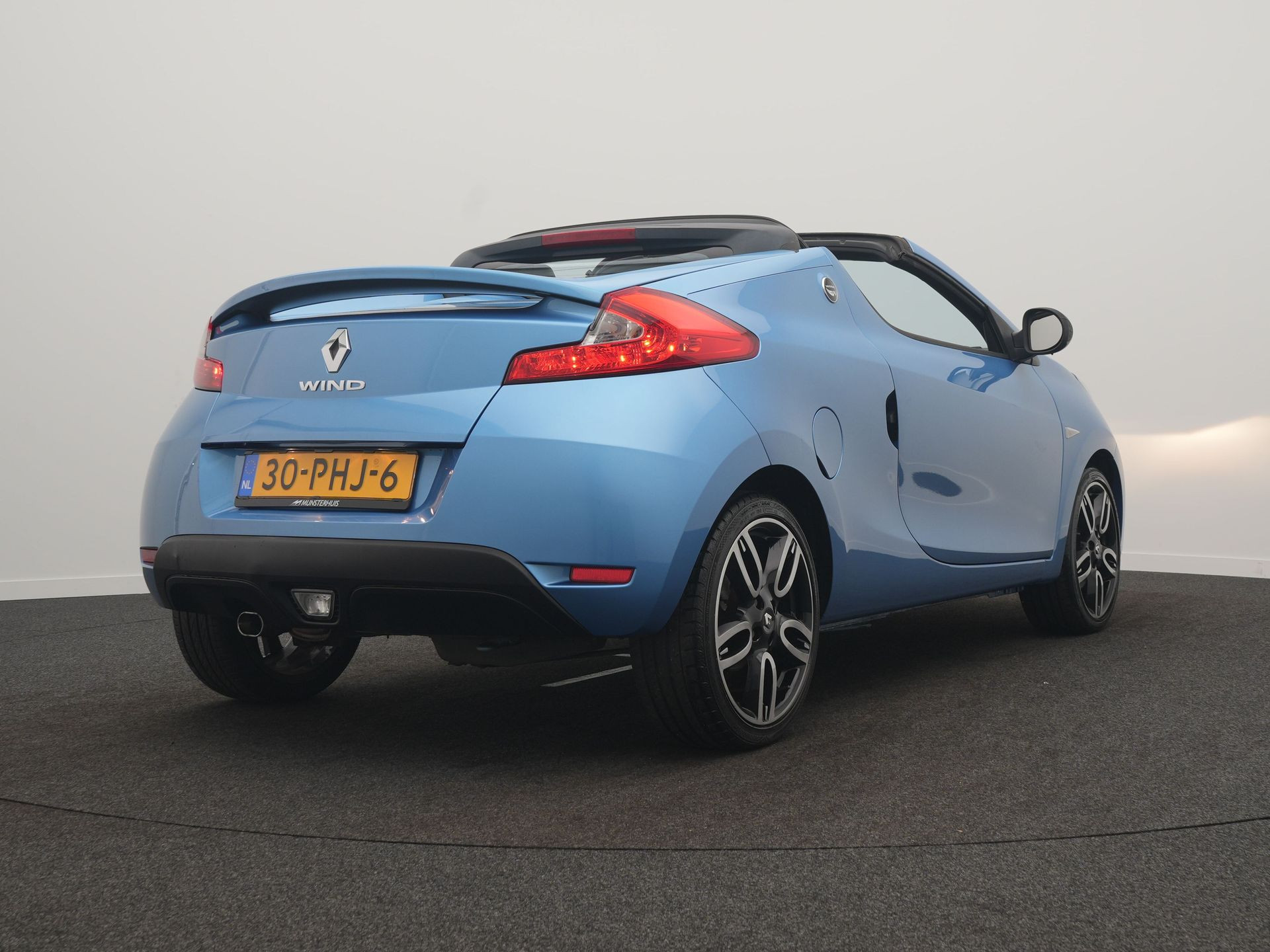 Hoofdafbeelding Renault Wind