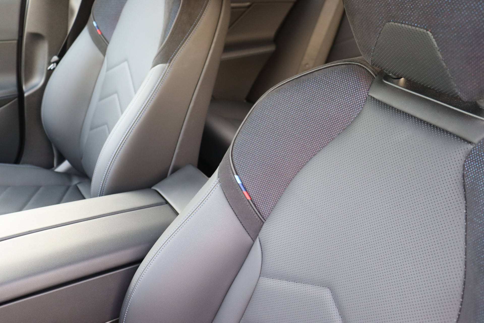 Hoofdafbeelding BMW i5