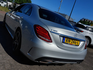 Mercedes-Benz C-Klasse Mercedes-Benz C-Klasse 180 156pk Automaat Sport Edition AMG | Origineel NL | Navi | Clima | Cruise | Led Koplampen | Pdc V+A+Assist+Camera | Stoelverwarming | Dodehoek+Licht+Regensensor | 18''lm - afbeelding nr 41