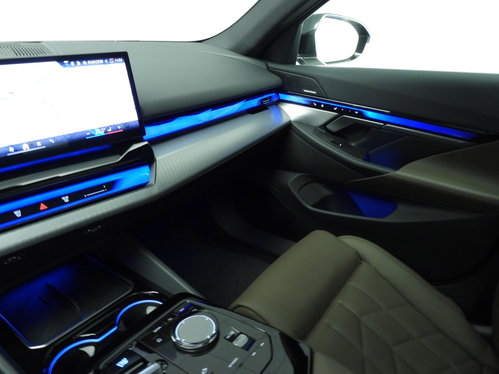 Hoofdafbeelding BMW i5