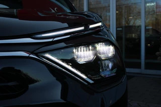 Citroën ë-C4 Citroen Ë-C4 FEEL PACK 136PK 50 kWh | ACHTERUITRIJ CAMERA | NAVIGATIE | APPLE CARPLAY/ANDROID AUTO | LED KOPLAMPEN | CLIMATE CONTROL | CRUISE CONTROL | 18