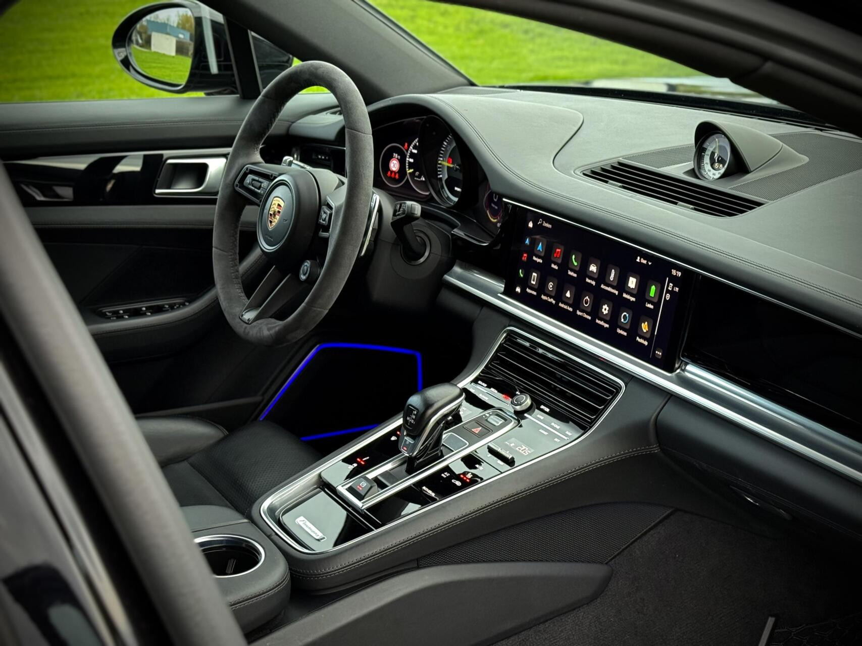 Hoofdafbeelding Porsche Panamera