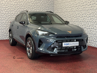 CUPRA Formentor ✅NW MODEL✅ 1.5 eTSI 150 MHEV CAMERA STOEL/STUUR ELEK.KLEP VERW. LED LEER CARPLAY ZWARTE.HEMEL 08/2024