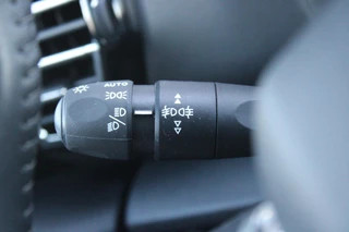 Citroën ë-C4 Citroen Ë-C4 FEEL PACK 136PK 50 kWh | ACHTERUITRIJ CAMERA | NAVIGATIE | APPLE CARPLAY/ANDROID AUTO | LED KOPLAMPEN | CLIMATE CONTROL | CRUISE CONTROL | 18