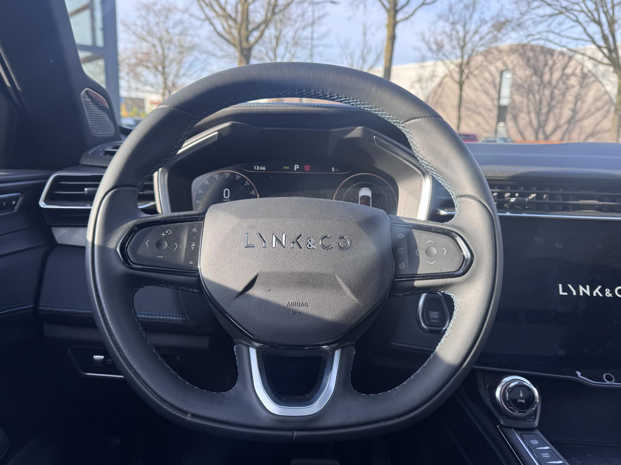 Hoofdafbeelding Lynk & Co 01