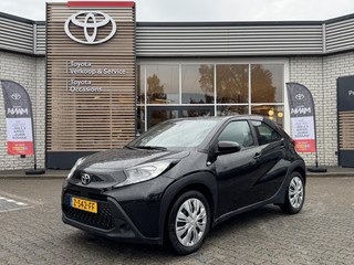 Toyota Aygo X PLAY AIRCO APPLE/ANDROID PARKEERCAMERA AD-CRUISE NL-AUTO