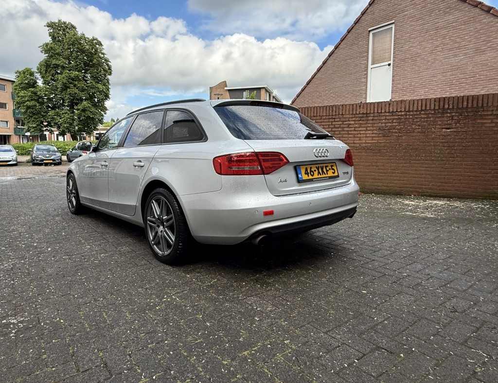 Hoofdafbeelding Audi A4
