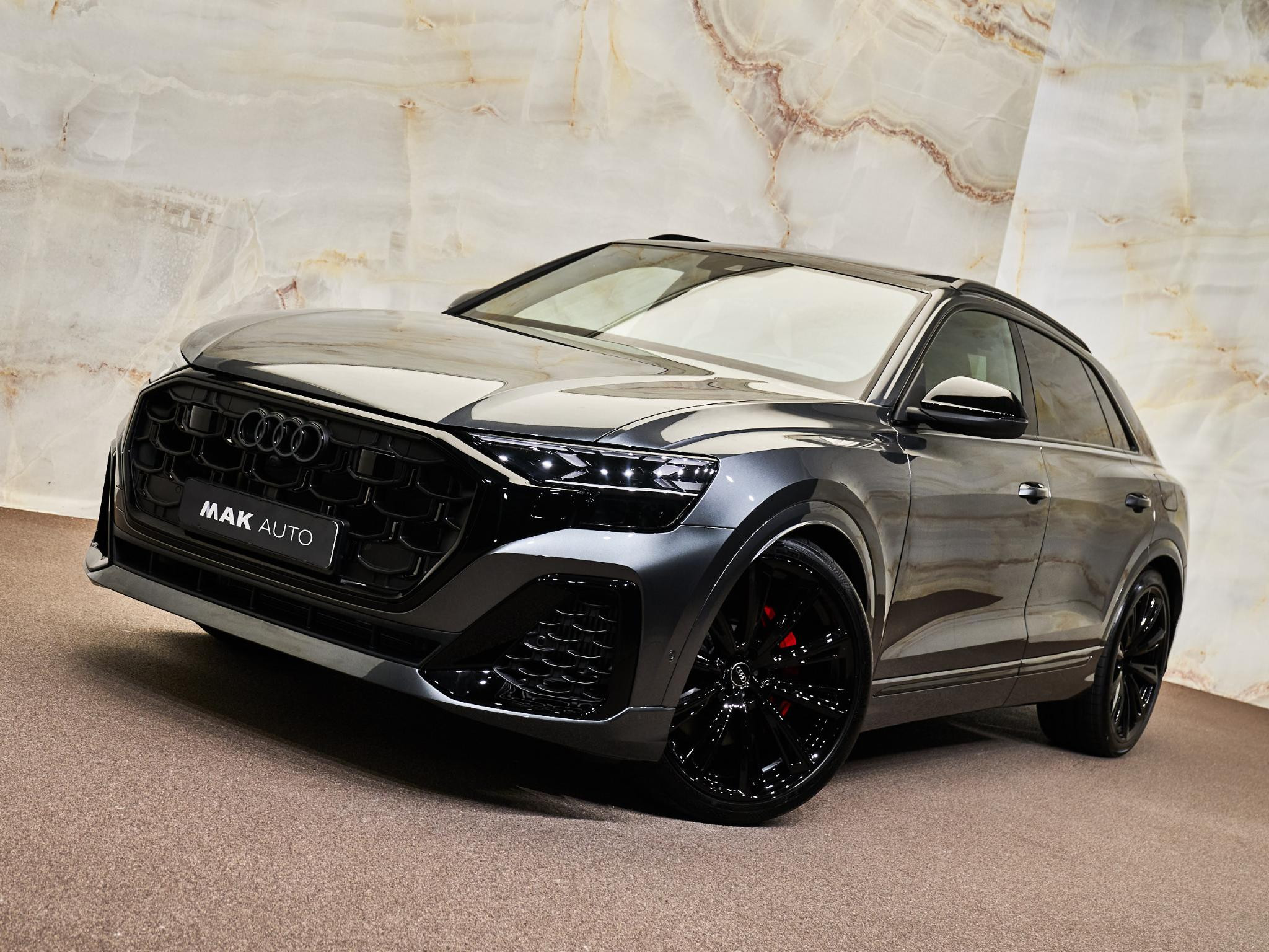 Hoofdafbeelding Audi Q8