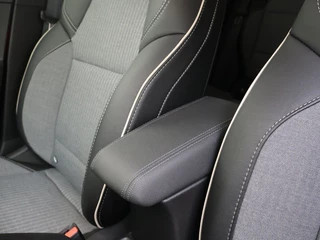 Renault Clio Renault Clio 0.9 TCE 90PK Techno - afbeelding nr 28