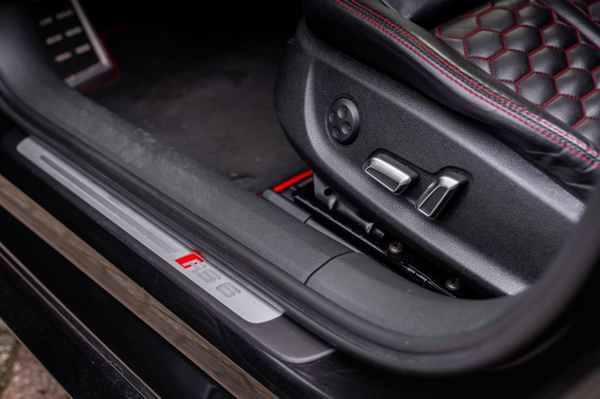 Hoofdafbeelding Audi RS6