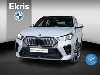 BMW iX2 eDrive20 M Sportpakket Pro | Stuurwielrand verwarmd | Comfort Acces | Harman Kardon