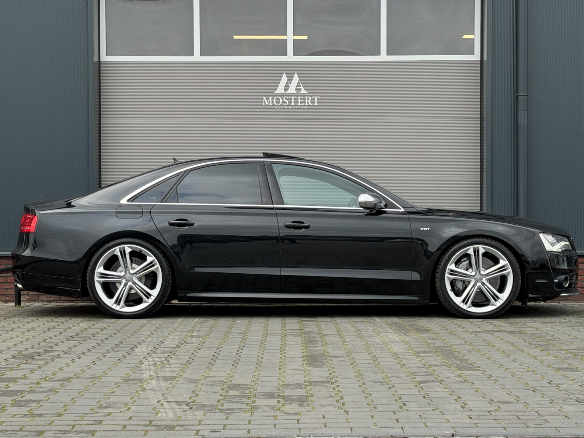 Hoofdafbeelding Audi A8