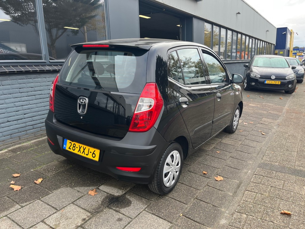 Hoofdafbeelding Hyundai i10